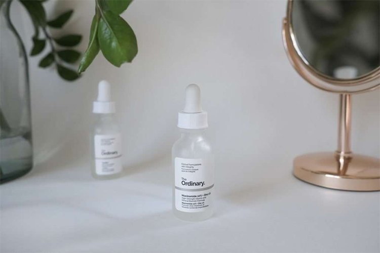 The Ordinary's Niacinamide Review: Is It Worth the Hype?